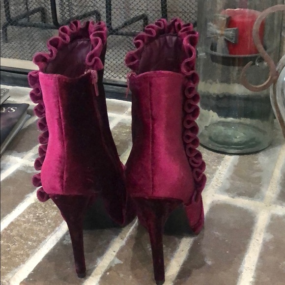 Latrice Velvet Bootie - Picture 3 of 5